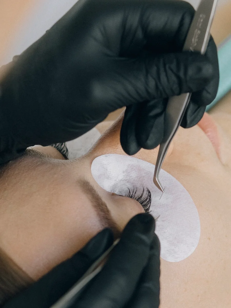 Przedłużanie rzęs Glowbrow Rawa Mazowiecka