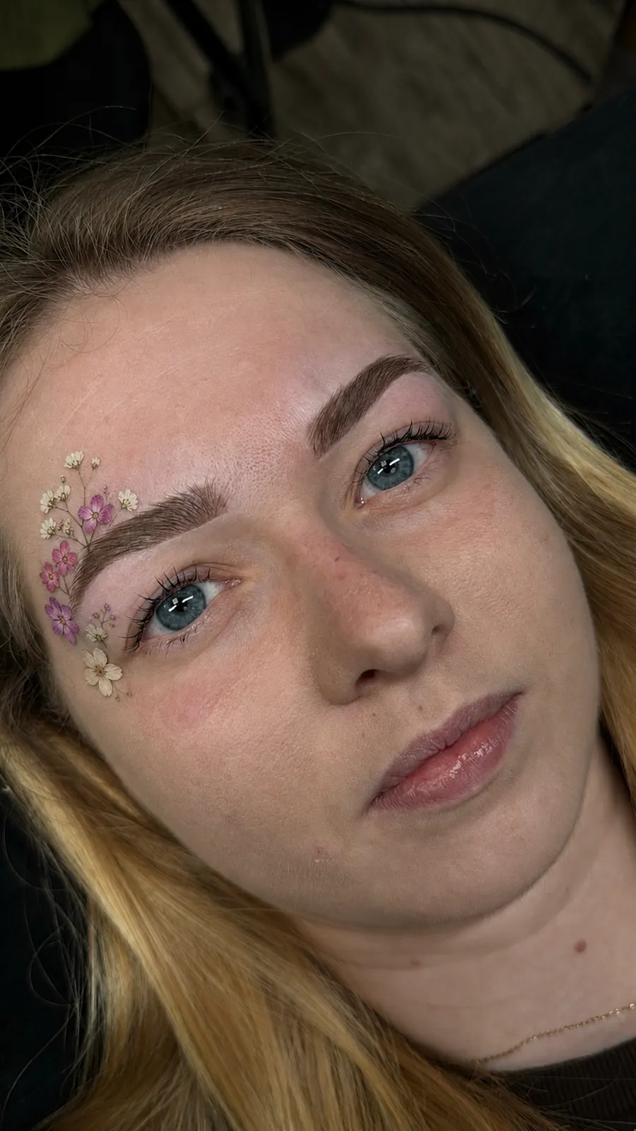 Efekt stylizacji brwi i rzęs klientka Glowbrow Rawa Mazowiecka